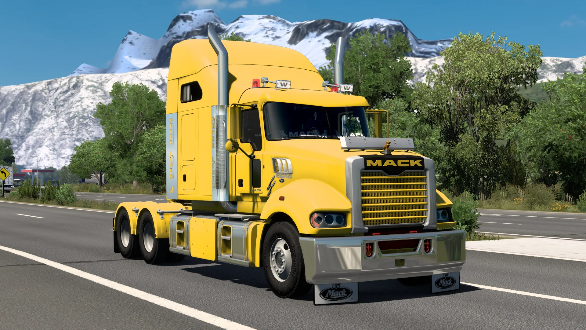 Mack SuperLiner
